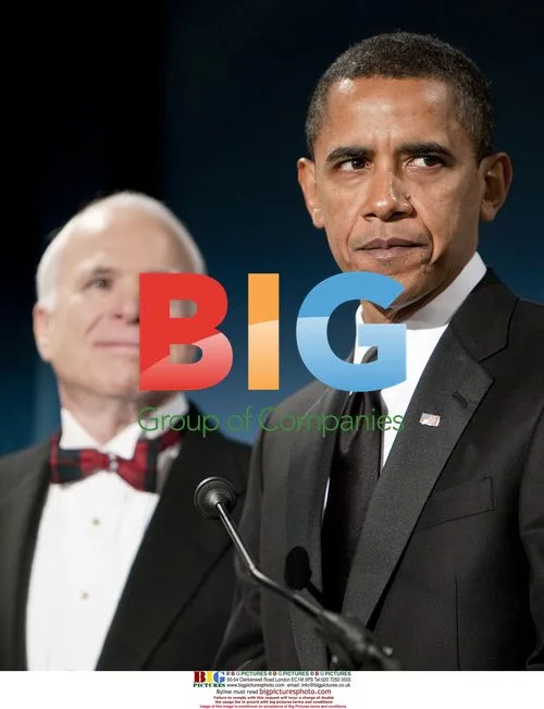 Obama and McCain at bi-partisan dinner