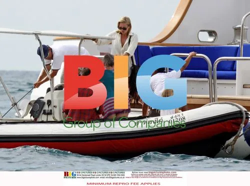Kate Moss and Family on Yacht in Thailand