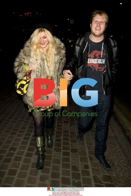 Charli Morgan leaves Brit Awards Nominations Night 2009