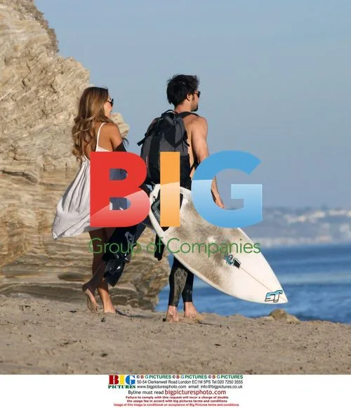 Lauren Conrad Beach Walk