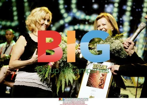 ABBA members celebrate at music gala