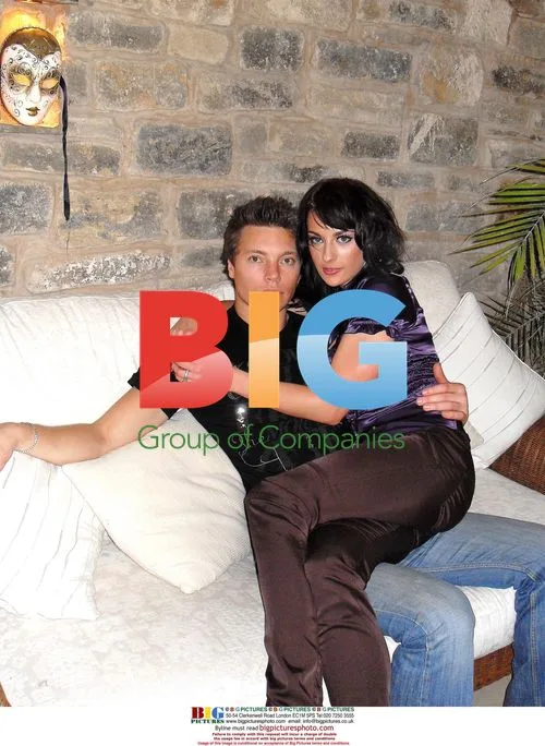 Gabriela Irimia Celebrates New Year with Boyfriend
