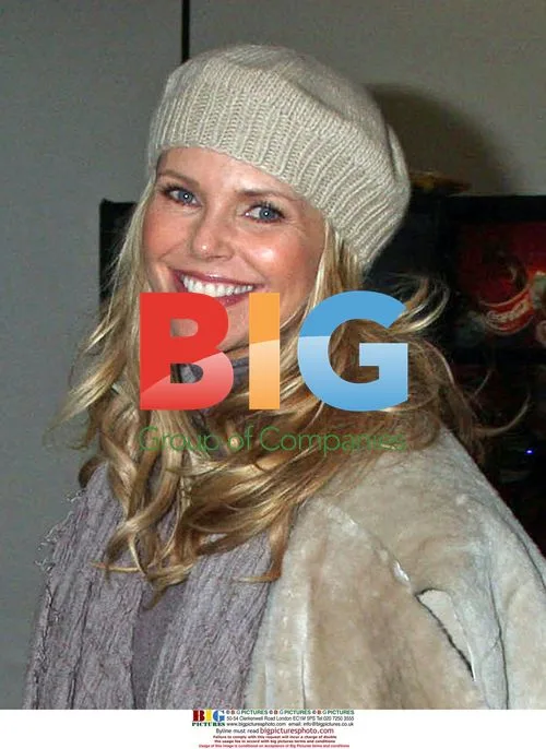 Christie Brinkley at Salt Lake City Airport