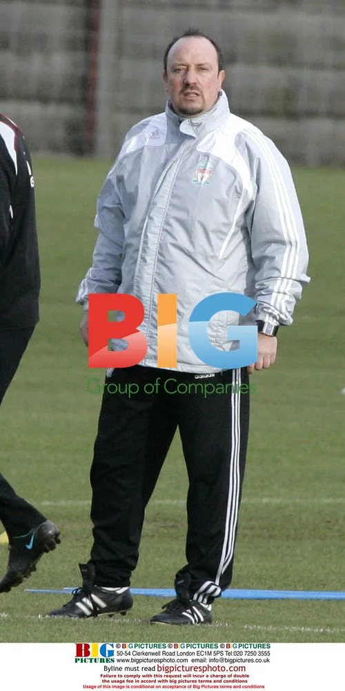Steven Gerrard trains with Liverpool FC