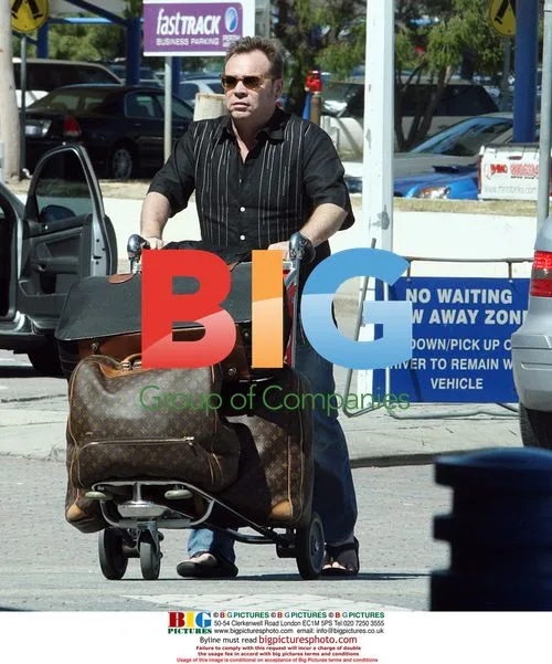 Ub40 lead singer Ali Campbell at Perth Airport
