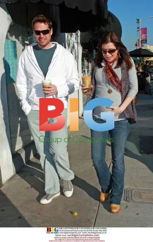 Alyson Hannigan & Alexis Denisof at Urth Caffe