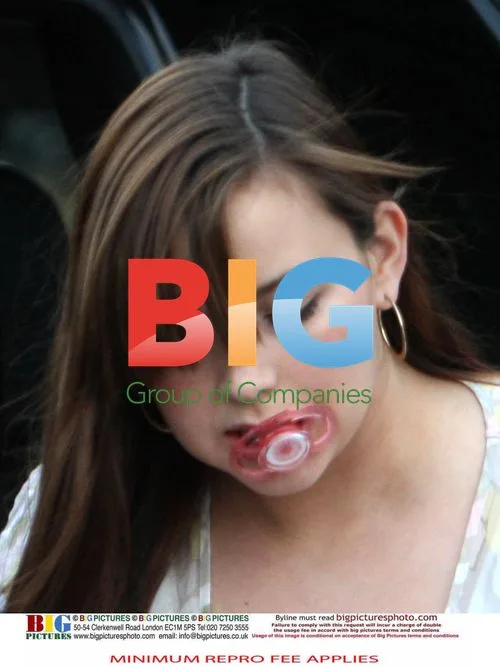 Charlotte Church and kids at Tesco