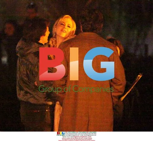Nicole Kidman on set of "Nine" with director and actor