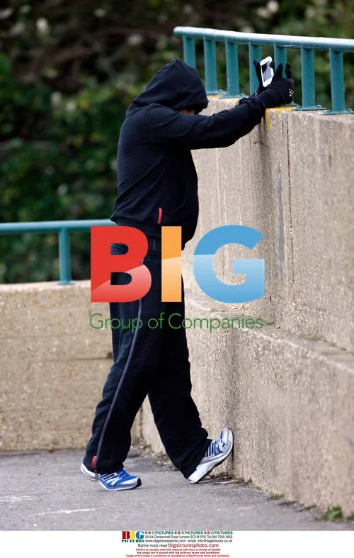 Peter Andre Jogging in Tracksuit