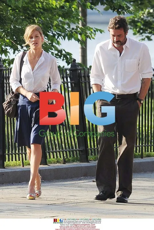 Jeffrey Dean Morgan and Hilary Swank on 'The Resident' set
