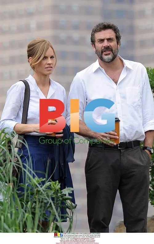 Jeffrey Dean Morgan and Hilary Swank on "The Resident" set