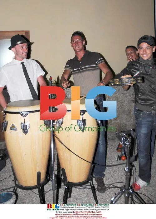 Man Utd's Macheda plays drums in Sardinia