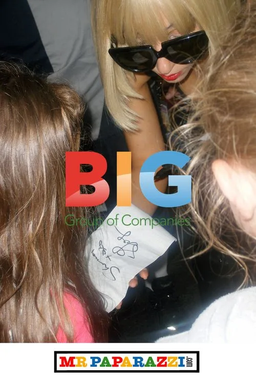 Lady Gaga signs autographs for fans in Cork