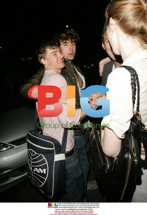 Nick Grimshow Leaves Blur Party with Friend