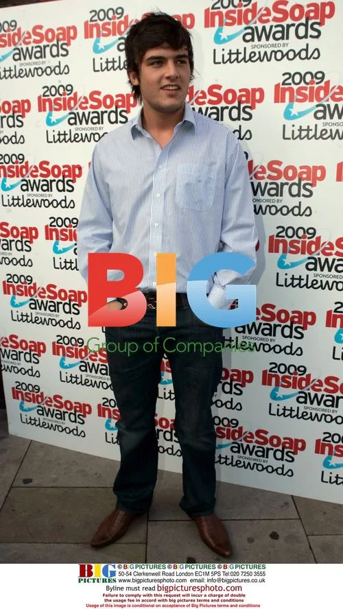 Soap Stars Arrive for Inside Soap Awards Party
