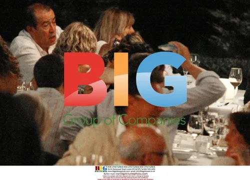 Kylie Minogue and Andres Velencoso Dinner in Spain