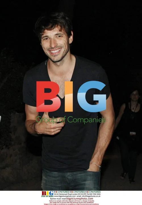 Kylie Minogue and Andres Velencoso Dining in Spain