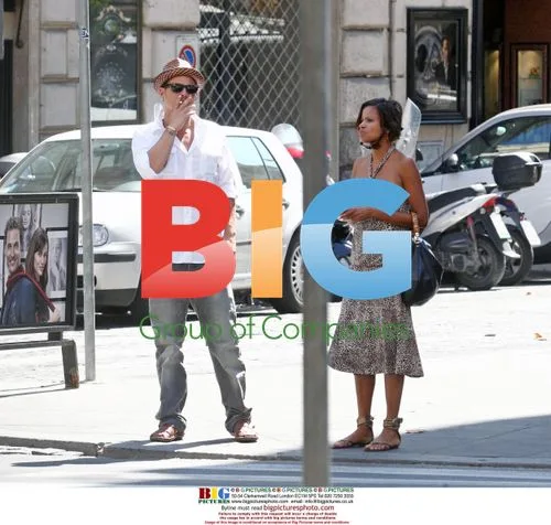 Justin Chambers and wife sightseeing in Rome