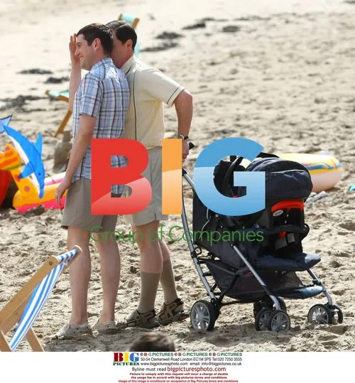 Gavin and Stacey cast filming on beach