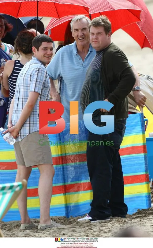 Gavin and Stacey cast on beach