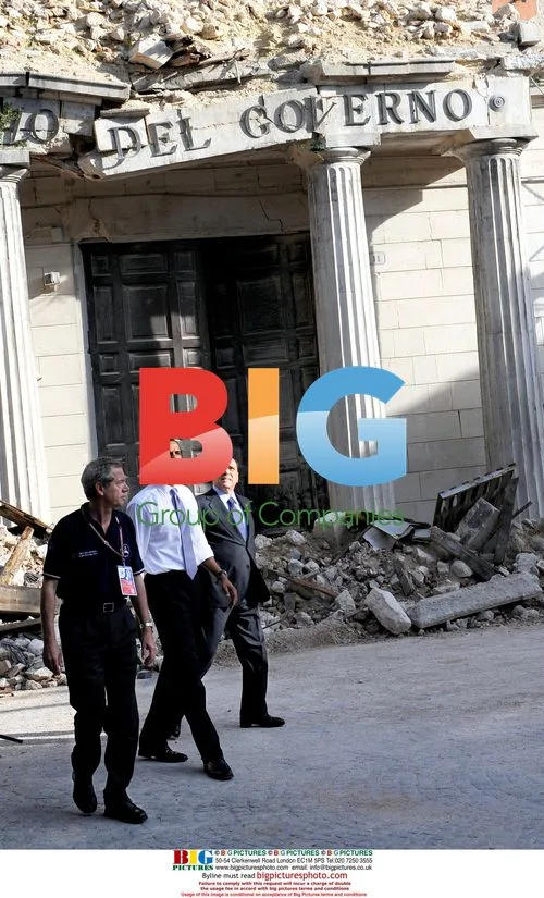 Obama and Berlusconi visit Aquila rubble