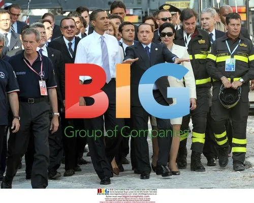Obama and Berlusconi visit earthquake damage