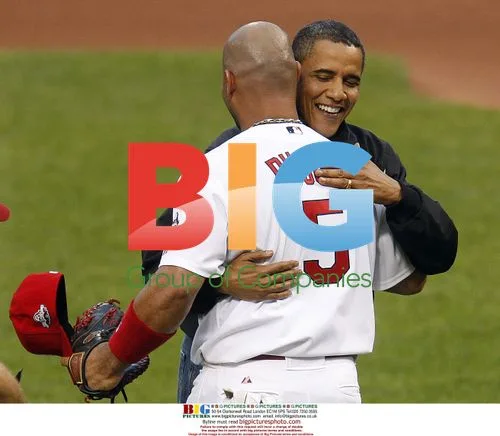 Obama Throws Out First Pitch at MLB All-Star Game