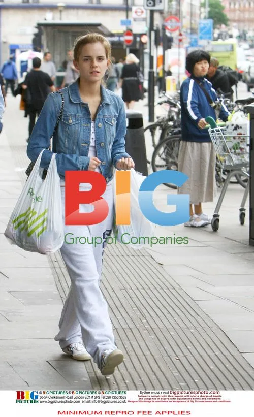 Emma Watson out shopping with boyfriend