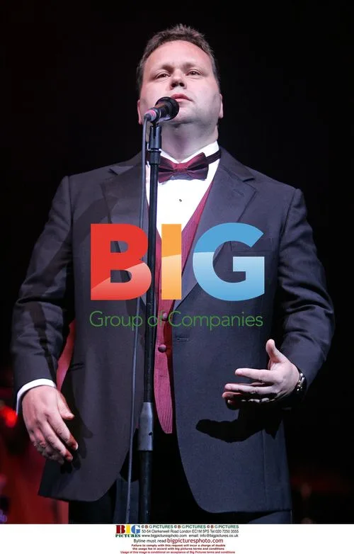 Paul Potts Performs at Seminole Hard Rock Hotel
