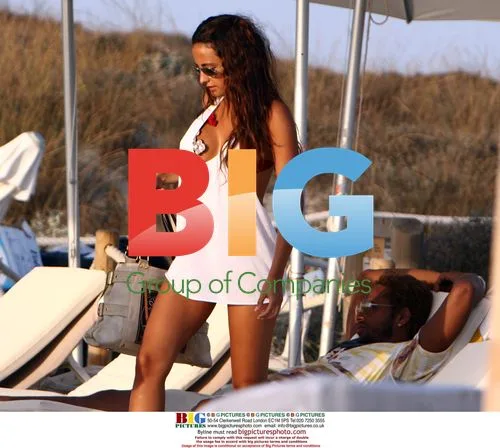 Gary Dourdan on holiday with girlfriend in Formentera