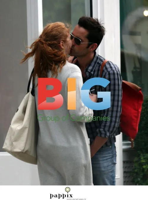Lily Cole and Enrique Murciano in Notting Hill Gate