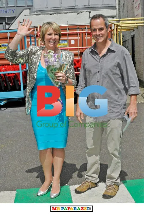 Fern Britton and Phil Vickery leave This Morning
