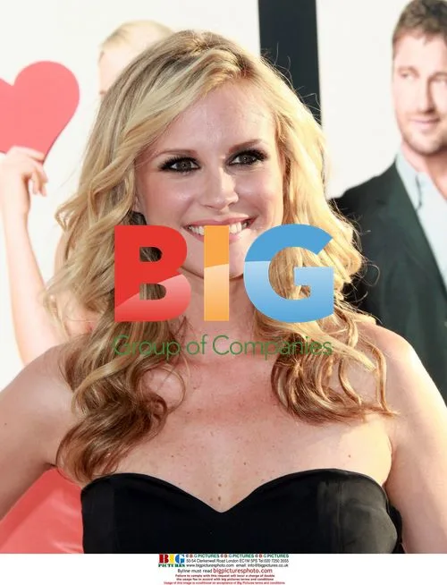 Bonnie Somerville at 'The Ugly Truth' Premiere