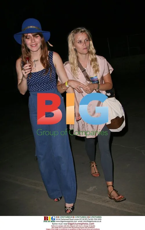 Jake Gyllenhaal, Reese Witherspoon leave Hollywood Bowl