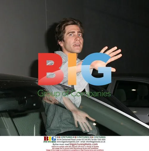 Jake Gyllenhaal, Reese Witherspoon, and Jenny Lewis leave the Hollywood Bowl