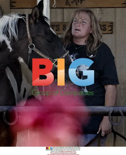 Debbie Rowe Takes Horse Sample