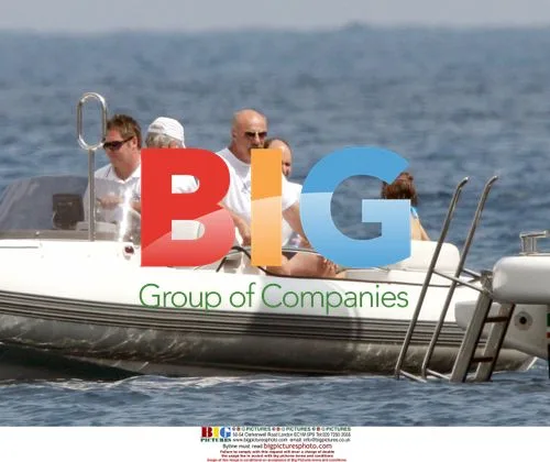 Dr. Phil relaxes on yacht in France