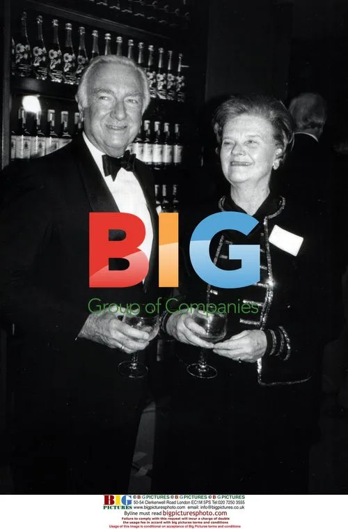 Walter Cronkite and wife Mary
