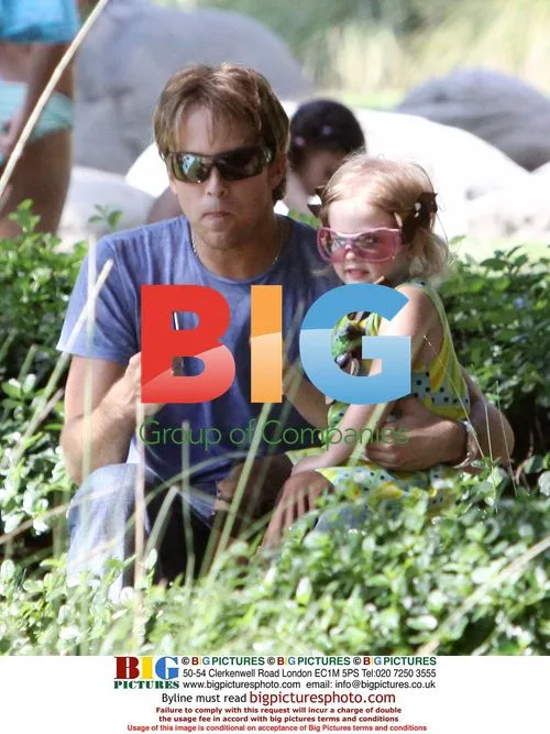 Larry Birkhead and Dannielynn at Park