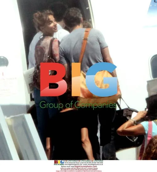 Oliver Martinez and Elsa Pataki at Airport