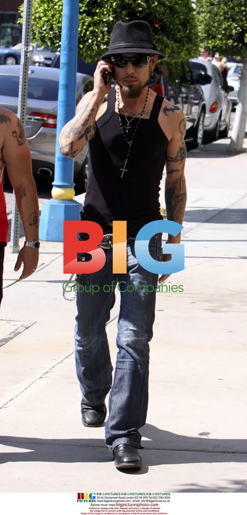 Dave Navaro in West Hollywood