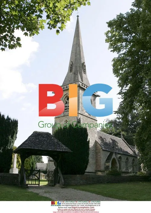 Noel Edmonds and Liz Davies wedding in Cotswolds
