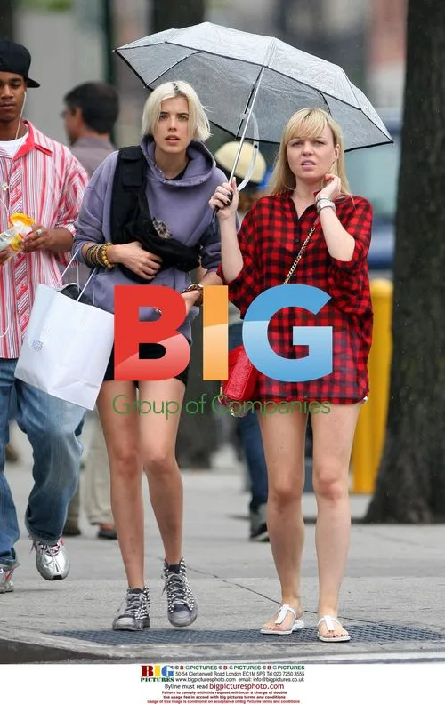 Agyness Deyn Shopping with Puppy in Soho