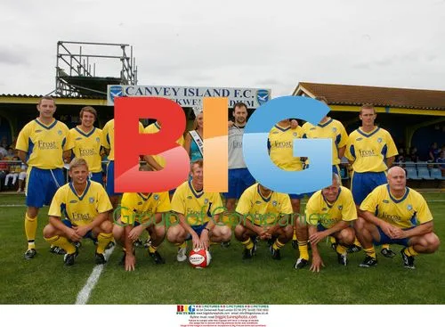 Jeff Brazier in Canvey Island FC vs Chelsea Legends match