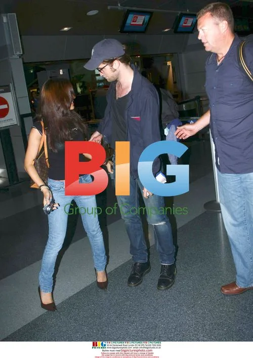 Robert Pattinson arrives at JFK
