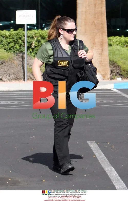 Police search Conrad Murray's office