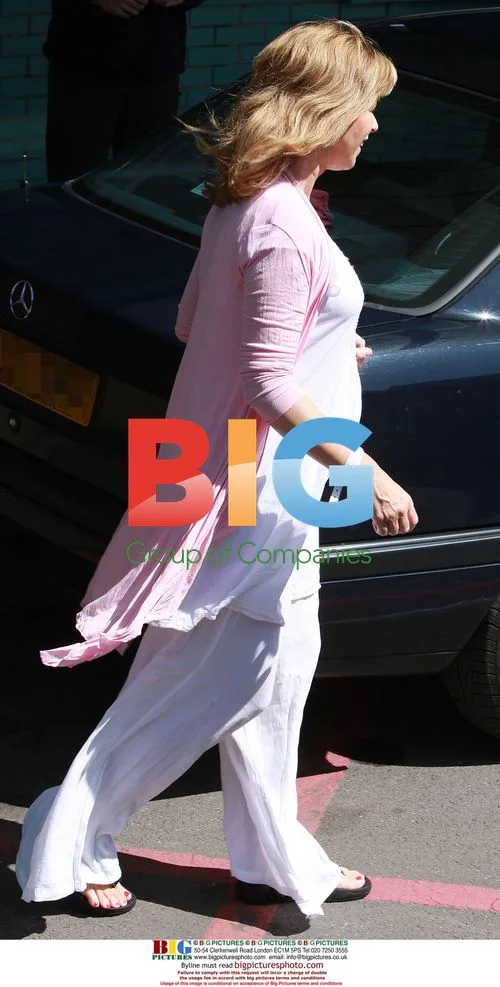 Kate Garraway leaves hospital with baby