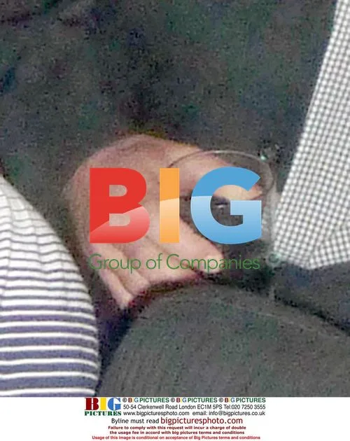 Mel Gibson out partying with pregnant girlfriend
