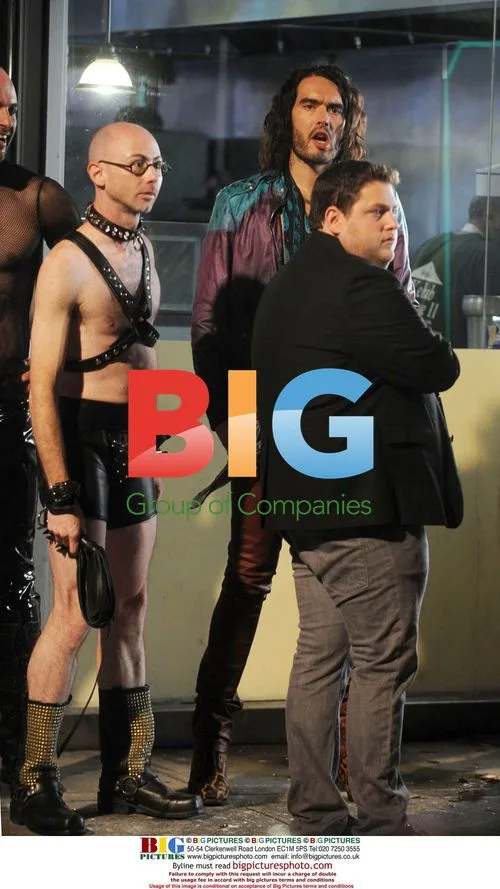 Russell Brand and Jonah Hill on 'Get Him to the Greek' set