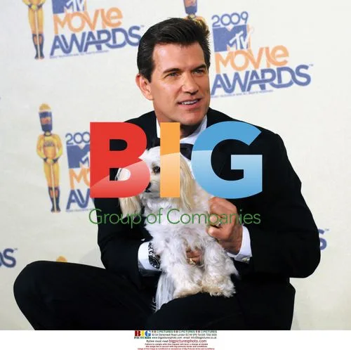 Chris Isaak with dog Rodney at MTV Movie Awards